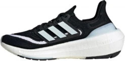 Hardloopschoen Adidas ULTRABOOST LIGHT W -Exporteren Rend Sneakers Winkel adidas ultraboost light w 566544 hq6346 960