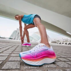 Hardloopschoen Mizuno WAVE REBELLION PRO 11 Hardloopschoen Mizuno WAVE REBELLION PRO -Exporteren Rend Sneakers Winkel mizuno wave rebellion pro 560394 j1gd231721 960