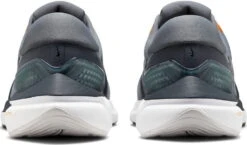 Hardloopschoen Nike Air Zoom Vomero 16 -Exporteren Rend Sneakers Winkel nike air zoom vomero 16 402942 da7245 009 960