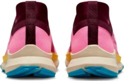 Schoenen Nike React Pegasus Trail 4 GORE-TEX 9 Schoenen Nike React Pegasus Trail 4 GORE-TEX -Exporteren Rend Sneakers Winkel nike react pegasus trail 4 gore tex 544509 fd0797 604 960