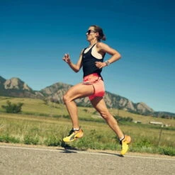 Hardloopschoen Puma Fast-R Nitro Elite Fireglow -Exporteren Rend Sneakers Winkel puma fast r nitro elite fireglow 497753 37759803 960