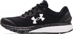 Hardloopschoen Under Armour UA Charged Escape 3 BL -Exporteren Rend Sneakers Winkel under armour ua charged escape 3 bl 377261 3024912 001 960